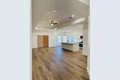 8437 Winthrop Street, Houston, TX 77075 - Photo 5