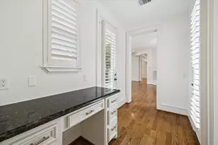 3917 Tennyson St, West University Place, TX 77005 - Photo 19