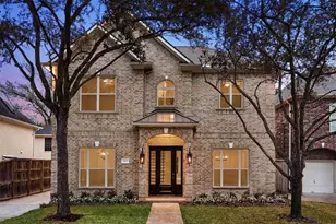 3917 Tennyson St, West University Place, TX 77005 - Photo 1