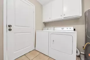 4422 Nenana Dr, Houston, TX 77035 - Photo 31