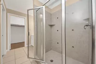 4422 Nenana Dr, Houston, TX 77035 - Photo 29