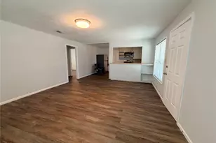 145 Pine Hollow Ln, Huntsville, TX 77320 - Photo 3
