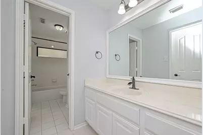 11 Gabled Pines Place, The Woodlands, TX 77382 - Photo 37