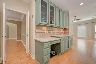 11 Gabled Pines Pl, The Woodlands, TX 77382 - Photo 13