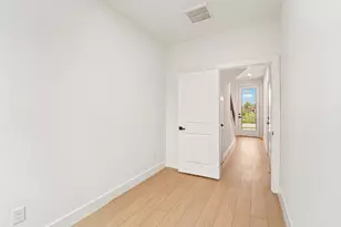 4502 Terry St, Houston, TX 77009 - Photo 5