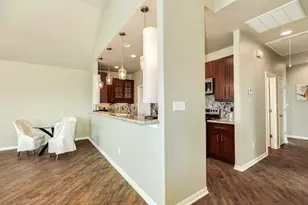 25126 Sausalito Dr, Galveston, TX 77554 - Photo 11