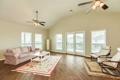 25126 Sausalito Drive, Galveston, TX 77554 - Photo 7