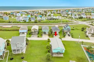 25126 Sausalito Dr, Galveston, TX 77554 - Photo 3