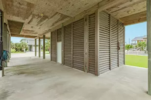 25126 Sausalito Dr, Galveston, TX 77554 - Photo 25