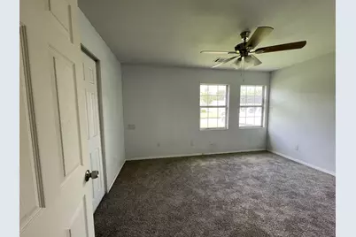 5746 Groveton Street, Houston, TX 77033 - Photo 7