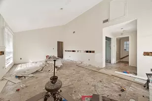 10203 Heather Hill Dr, Houston, TX 77086 - Photo 7