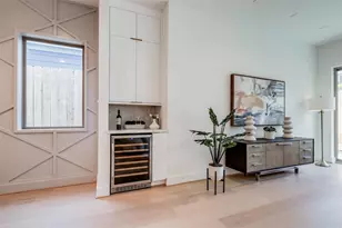 1209 W Bell St, Houston, TX 77019 - Photo 9