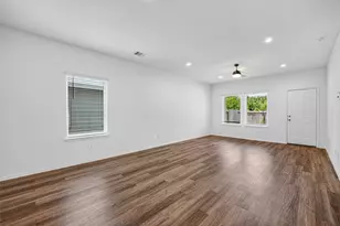 1726 Windstone Rdg Dr, Houston, TX 77014 - Photo 7