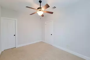 2418 Ralph St, Houston, TX 77006 - Photo 33