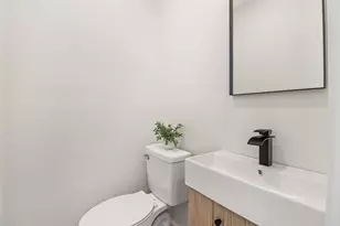 2019 Magnolia Dr, La Marque, TX 77568 - Photo 15