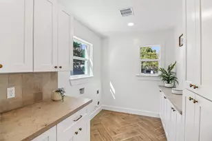 2019 Magnolia Dr, La Marque, TX 77568 - Photo 13