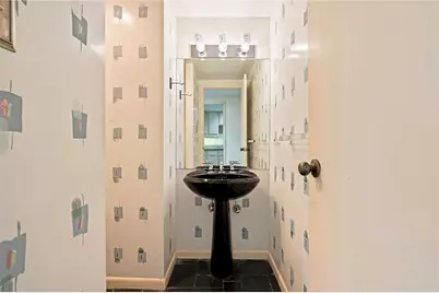5300 Mercer Street #7, Houston, TX 77005 - Photo 17