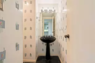 5300 Mercer St, Houston, TX 77005 - Photo 17