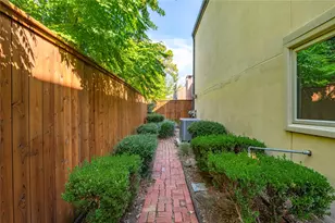5300 Mercer St, Houston, TX 77005 - Photo 35