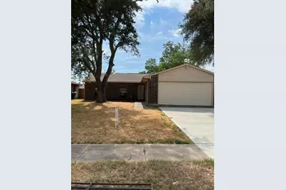 15615 Summer Briar Court, Houston, TX 77489 - Photo 3