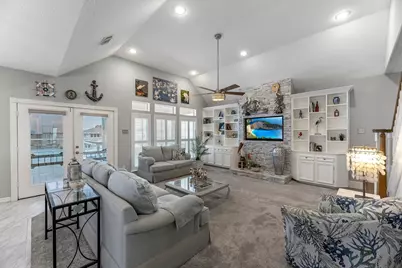 7 N Flamingo Street, La Marque, TX 77568 - Photo 11