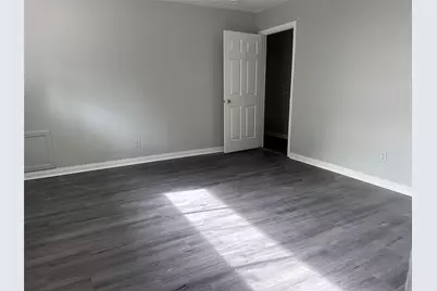 13611 Fernhill Drive, Sugar Land, TX 77498 - Photo 9