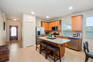 5201 Pale Sage Ln, Rosharon, TX 77583 - Photo 9