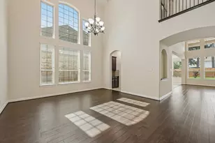 13909 N Lake Branch Ln, Houston, TX 77044 - Photo 3