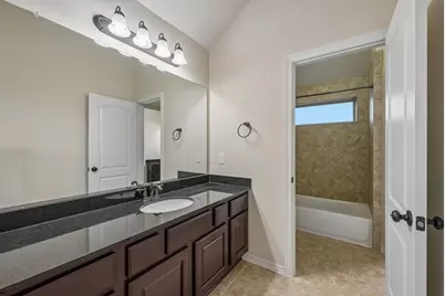 13909 N Lake Branch Lane, Houston, TX 77044 - Photo 35