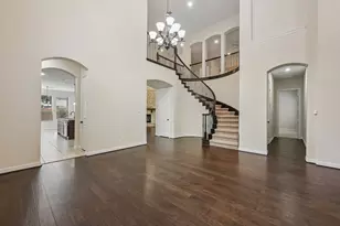 13909 N Lake Branch Ln, Houston, TX 77044 - Photo 11