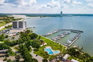 18214 Bal Harbour Dr, Nassau Bay, TX 77058 - Photo 43
