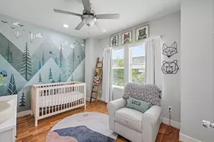 909 E 33rd St, Houston, TX 77022 - Photo 27