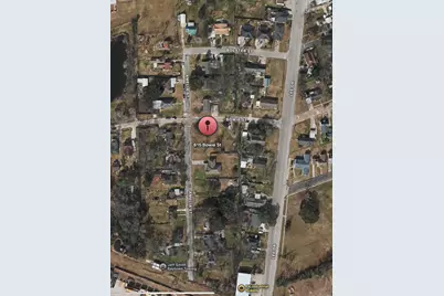 815 Bowie Street, Baytown, TX 77520 - Photo 7