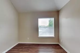 141 S Laguna Pointe Dr, League City, TX 77573 - Photo 11