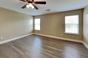 3710 Mystic Meadows Ln, Friendswood, TX 77546 - Photo 9