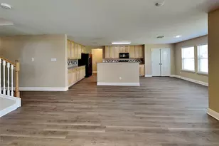 3710 Mystic Meadows Ln, Friendswood, TX 77546 - Photo 3