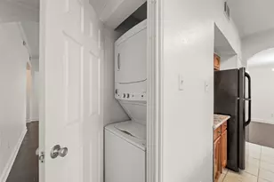1881 Bering Dr, Houston, TX 77057 - Photo 15