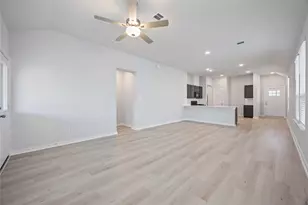 11925 Avian Ave, Conroe, TX 77303 - Photo 3