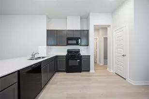 11925 Avian Ave, Conroe, TX 77303 - Photo 5