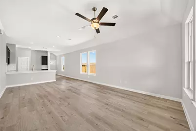 11925 Avian Avenue, Conroe, TX 77303 - Photo 5