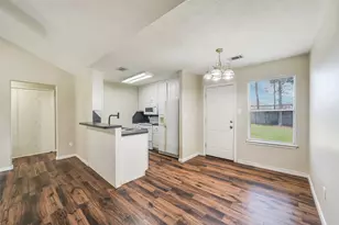 16317 Sun View Ln, Conroe, TX 77302 - Photo 5