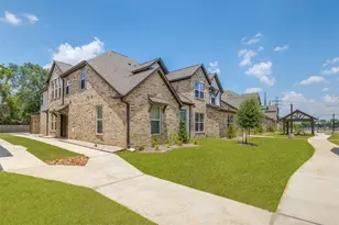209 Pk Pl Cir, Waller, TX 77484 - Photo 3