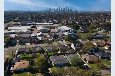 1118 Jocelyn Street, Houston, TX 77023 - Photo 29