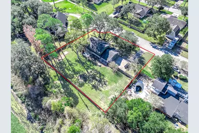 405 Karlis Drive, Alvin, TX 77511 - Photo 3