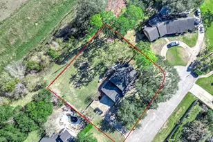 405 Karlis Dr, Alvin, TX 77511 - Photo 43