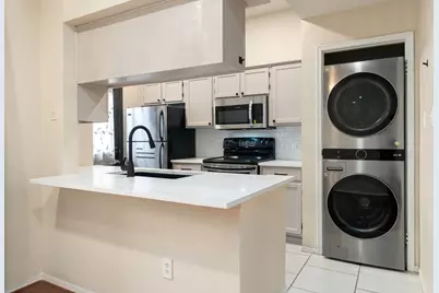 7575 Cambridge Street #1604, Houston, TX 77054 - Photo 7