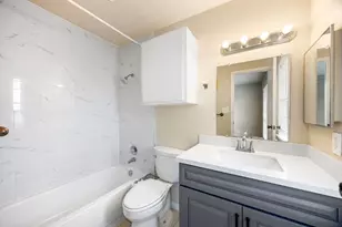 7575 Cambridge St, Houston, TX 77054 - Photo 19