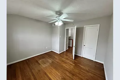 1820 Binz Street #7, Houston, TX 77004 - Photo 11