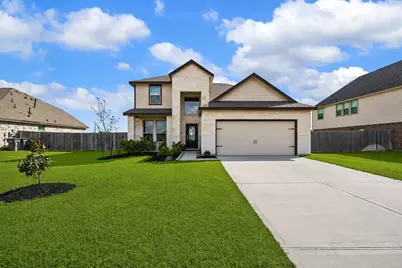 7207 Hillside Avenue, Mont Belvieu, TX 77523 - Photo 1