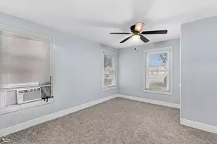 312 N Magnolia St, Highlands, TX 77562 - Photo 13